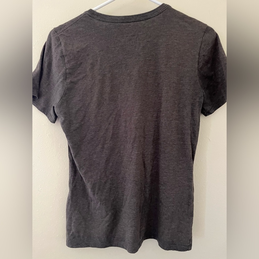 Nike T shirt medium - Picture 2 of 2